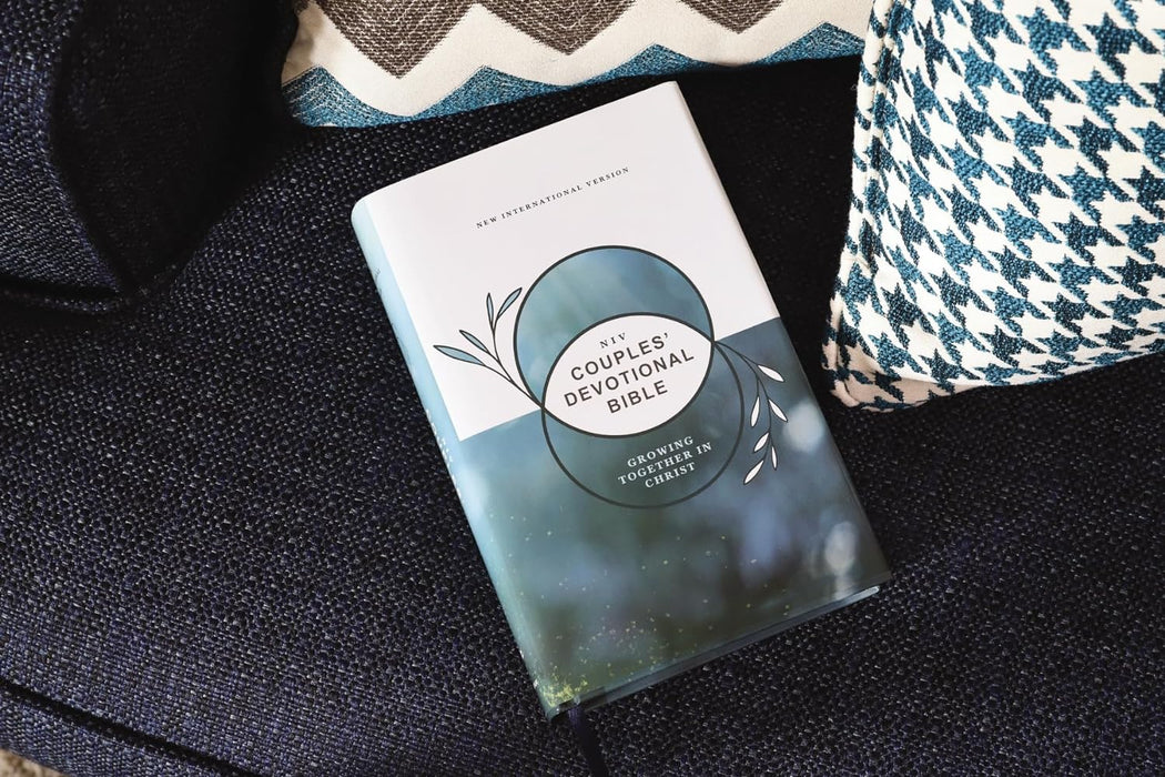 NIV Couples Devotional Bible (Hardcover)