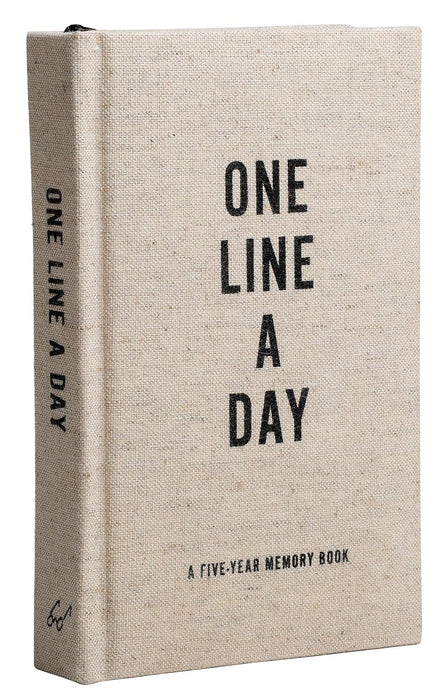 Canvas One Line a Day: A Five-Year Memory Book (Yearly Memory Journal and Diary, Natural Canvas Cover)